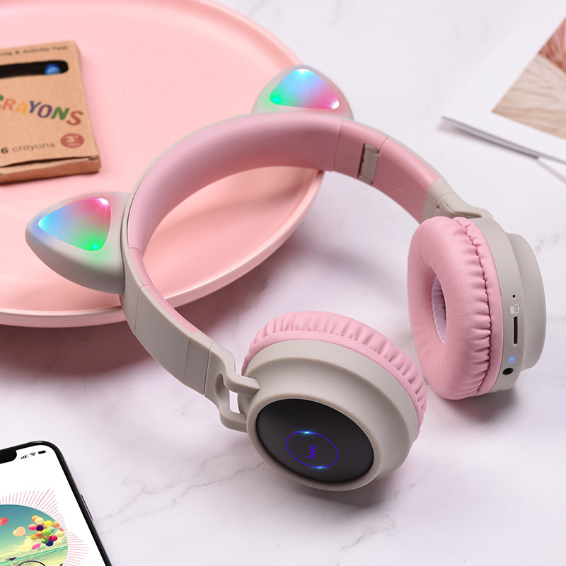 W27 Cheerful Wireless Cat Ear Headphones Pink